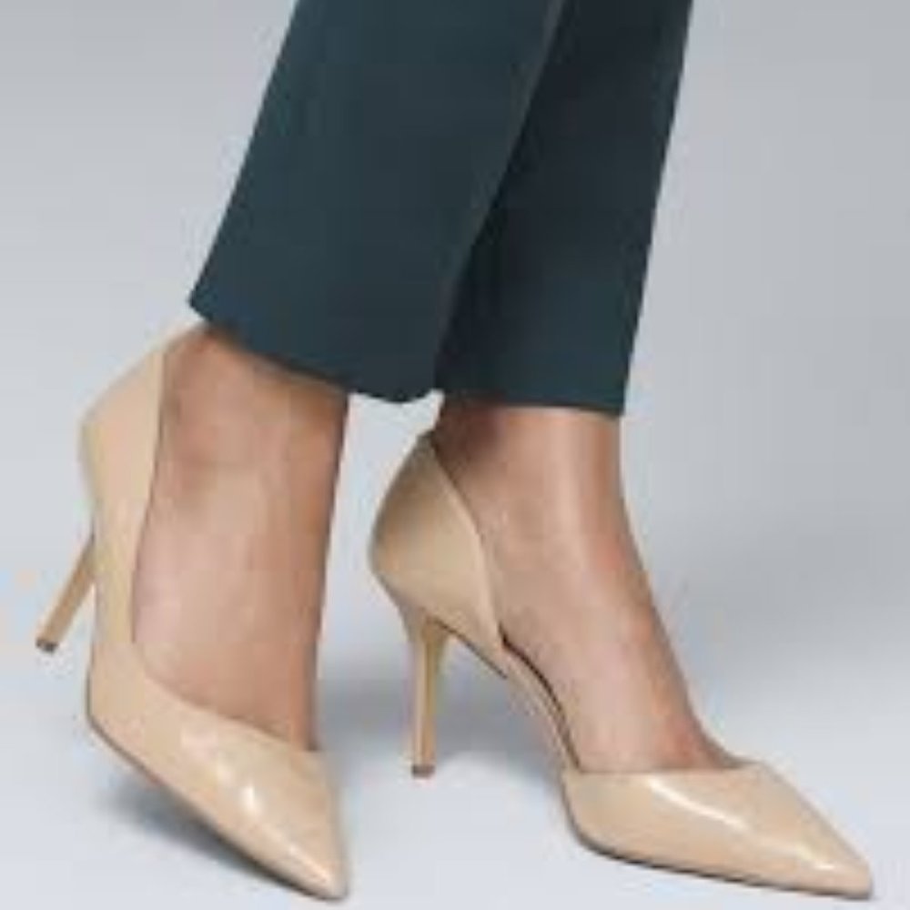 White House Black Market Ella Pumps in Nude, 6.5